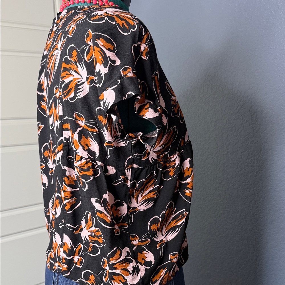 Madewell Black Floral Blouse Women’s M Drapey Viscose Top Short‎ Sleeve - Picture 7 of 12
